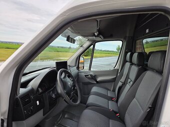 Volkswagen Crafter 2.0TDI POJÍZDNÁ DÍLNA - 9