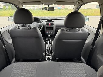 Opel Corsa benzín 78k km - 9