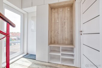 Prodej rodinného domu s potenciálem přes 270 m2 plochy - 9