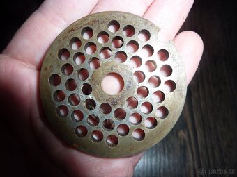 Starý mlýnek na maso SFINX vel.5 - 9