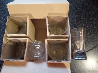 Velká váza, sklenička, čajový keramický set, květináč - 9