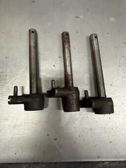 Jawa/Čz - díly převodovek 16x - 9