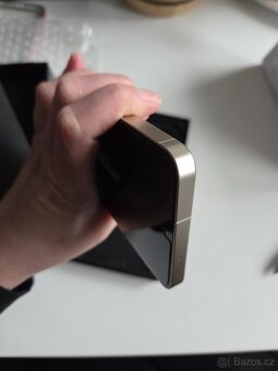 Samsung Galaxy S24, 8/256GB, Amber Yellow, stav jako nový - 9