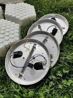 Ivan Jakeš 70 léta stropnice, světlo "včelí plástev" - 9