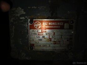 Úklid dílny - elektromotory, různé věci na hoblovku - 9