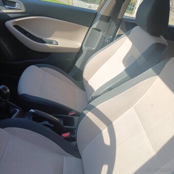 Hyundai i201.2i 62kW 2015 1.MAJITEL v ČR 146t.km - 9