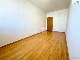 pronájem bytu 3KK, 76m2, terasa, balkon, sklep, stání, Praha - 9