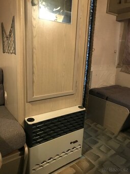 Karavan Sprite Alpine 370 - 9