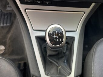 BMW X3 2.0D 4x4 10/2007 ALU, KLIMA, MANUÁL, ČR, NOVÁ STK - 9