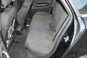 AUDI A4 COMBI 2.7 TDI V6 - 9