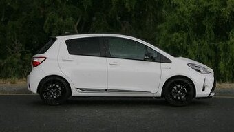 Toyota Yaris 1,5 hybrid GR SPORT - 9