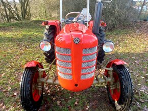 Traktory Zetor po renovaci, 2011 a 3011 a zetor 25N - 9