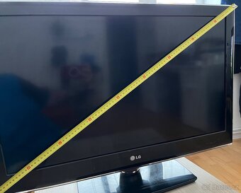 TV obrazovka LG, nemá DVB-T2, bez ovladače - 9