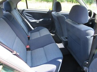 Mitsubishi Carisma 1.6 73kw 179 900km - 9