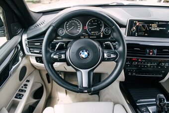 BMW X5 xDrive50i A/T - 9