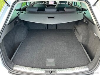 Seat Leon 2,0TDi FR Combi – 2017 – FULL LED, ALU, NAVI - 9