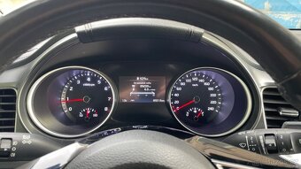 Kia Ceed SW 1.5 T-GDI GPF SPIN (2023) - 9