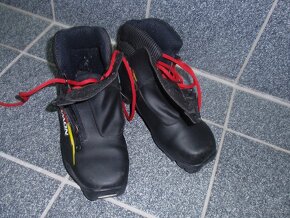 TOP 141 CM TURIST.BĚŽKY +BOTY VEL.36,5 SALOMON - 9