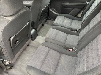 Peugeot 307 SW 2.0 HDi 2003, tažné, panorama, 7 místné,zimní - 9