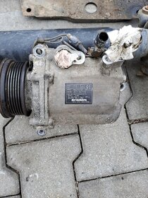 PEUGEOT 4007 CITROEN C CROSS  MITSUBISHI OUTLANDER - 9