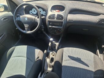 Peugeot 206-1.4i - 9