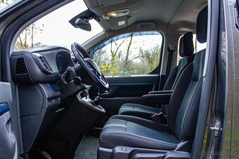 Peugeot Traveller 2.0 BlueHDi Allure - 9