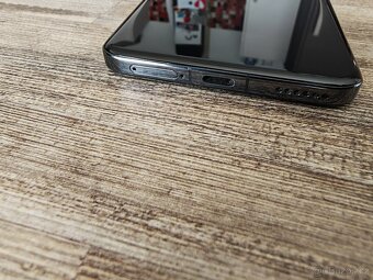 Honor Magic 5 Pro 12/512 GB Black, v ZÁRUCE - 9