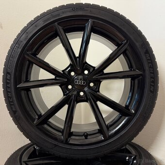 AUDI A1 8X 5x100 R18 ET39,5+LETNÍ 225/40R18 6,5mm - 9