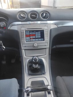 Prodám Ford s-max 2.0 TDCI 7 míst - 9
