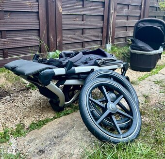 Trojkombinace Thule Urban Glide 2 + Cybex Aton 5 - 9