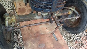 Zetor 25A-náhradní díly - 9