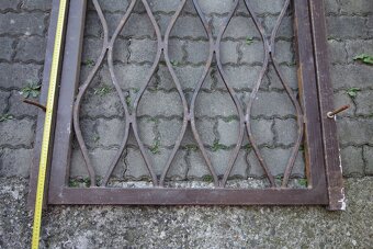 Bezpečnostní mříž na dveře - 9