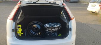 Ford Focus II, 2011, 1.6, benzín, 74 kW - 9