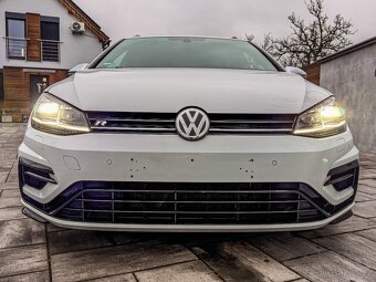 VW Golf R Variant 2.0 TSI 221 kW 4Motion DSG - 9