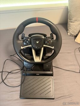 XBOX VOLANT S PEDÁLY V TOP STAVU - 9