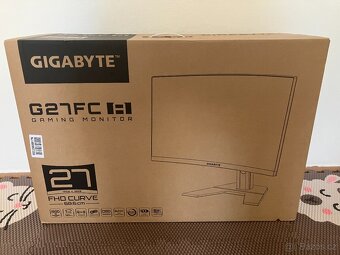 27” Gigabyte G27FC A, 165 Hz, zakřivení 1500R, 1 ms - 9