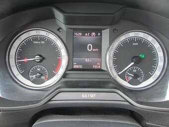 Škoda Octavia III 2.0TDi Style Navi DSG Mod 2019 nové ČR - 9