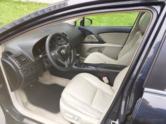 Prodej TOYOTA AVENSIS t27 - 9