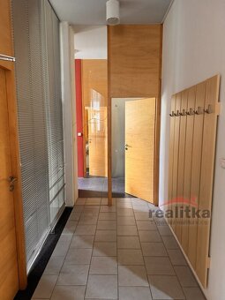 Pronájem kancelářských prostor 117m2 s recepci, Růžová, Opav - 9