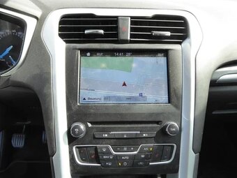 Ford Mondeo Titanium 2.0 TDCi - 9
