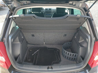 Škoda Fabia 1.2 TSI/SPORT/4válec/PARK.ČIDLA - 9