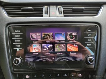 Škoda Octavia III TDi SPORTLINE PANORAMA VYHŘ.SEDAČKY - 9