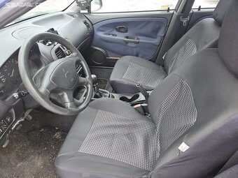 Mitsubishi Carisma 2003 1.8 benzín - 9