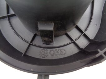 Škoda Superb I , WV Passat B5 B5.5 ventilátor topení - 9