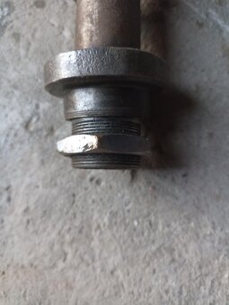 Zadní odrazka,víko spojkové, Stadion s11 - 9