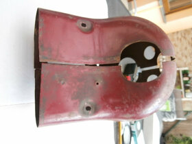 Motocykl veterán přední světlo plechy náhradní díly 900 kč - 9