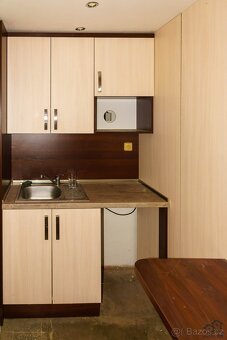 Pronájem výrobního prostoru 200 m², Karviná - Nové Město - 9