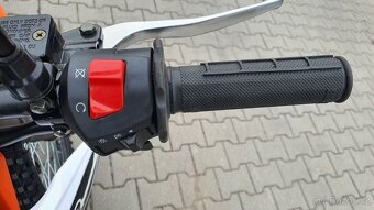 Motorka Mikilon Defender 250RR kola21/18 oranžová - 9