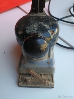 Festo RTE ruční vibrační bruska - 9