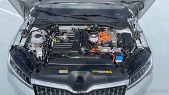 Škoda Superb iV, L&K 1.4 TSI, 160kw, DSG, tažné - 9